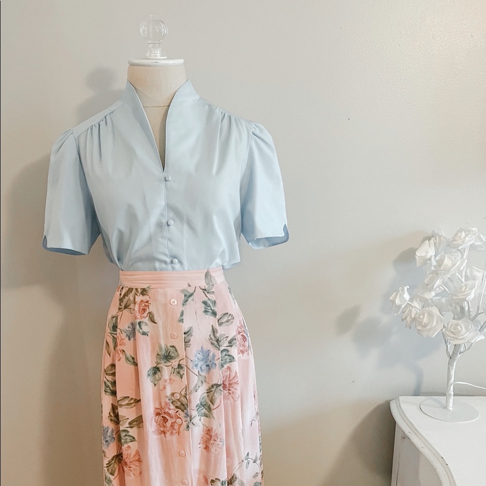 Vintage Light Blue Blouse - Picture 2 of 6